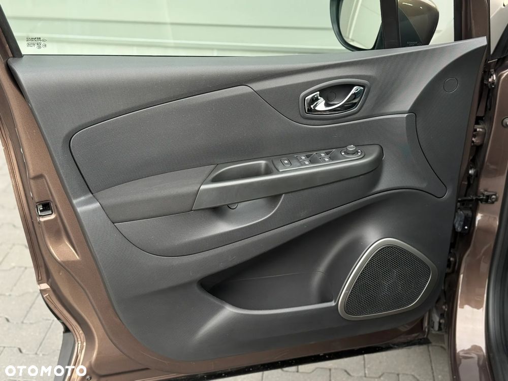 Renault Captur - 17