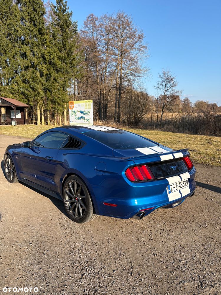 Ford Mustang 3.7 V6 - 8
