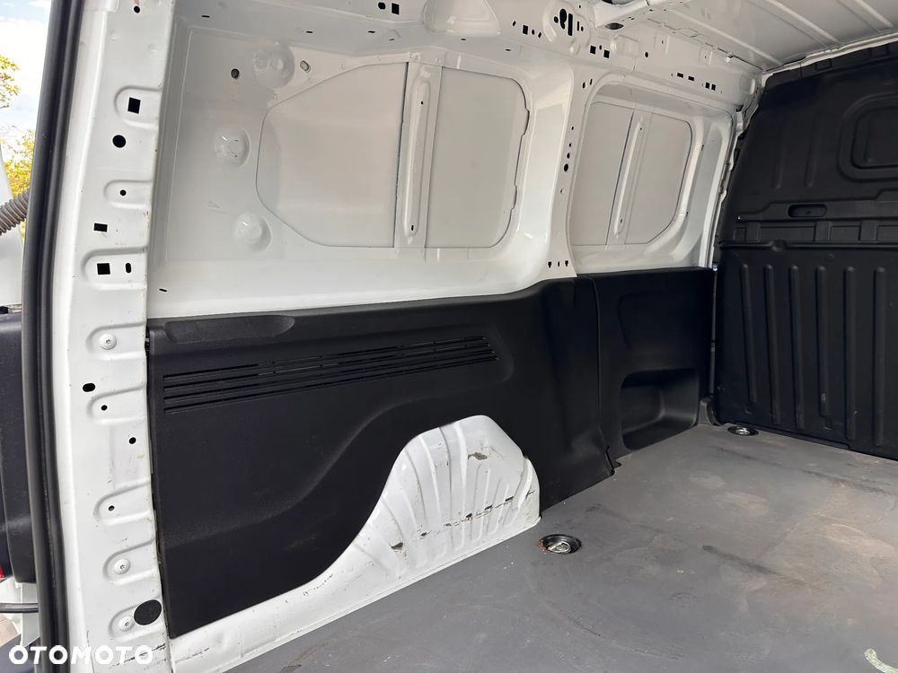 Toyota PROACE CITY L2 - 17