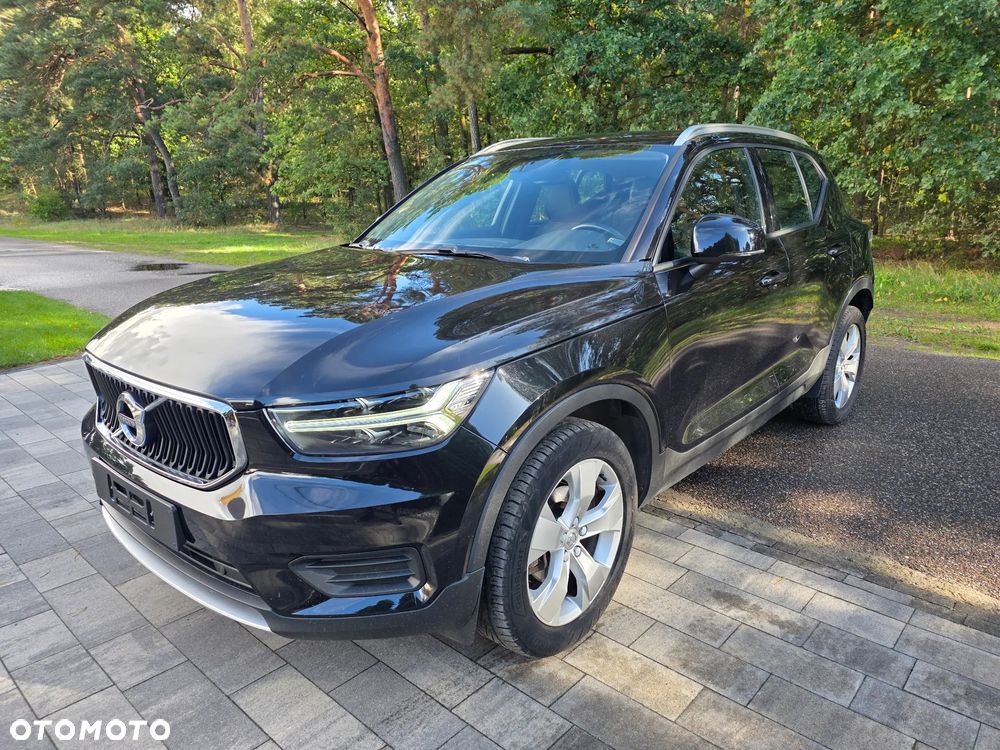 Volvo XC 40 T3 Geartronic Momentum - 1