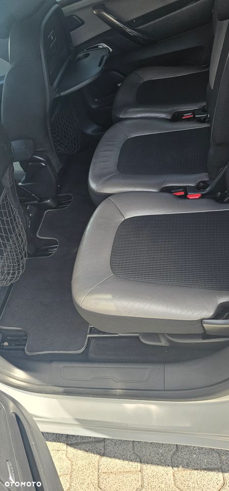 Citroën C4 Grand Picasso - 12