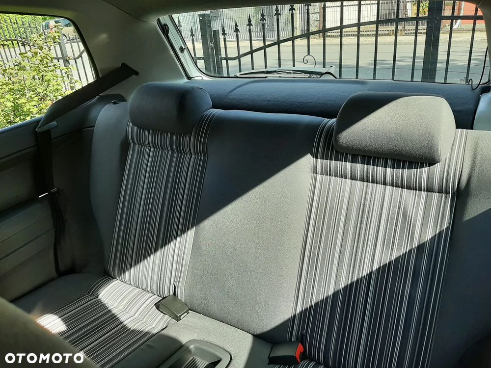 Volkswagen Fox 1.2 - 12