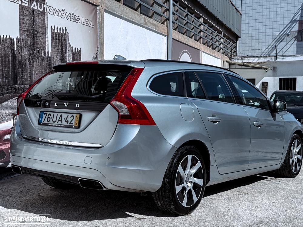 Volvo V60 2.4 D6 Momentum AWD Phev - 6