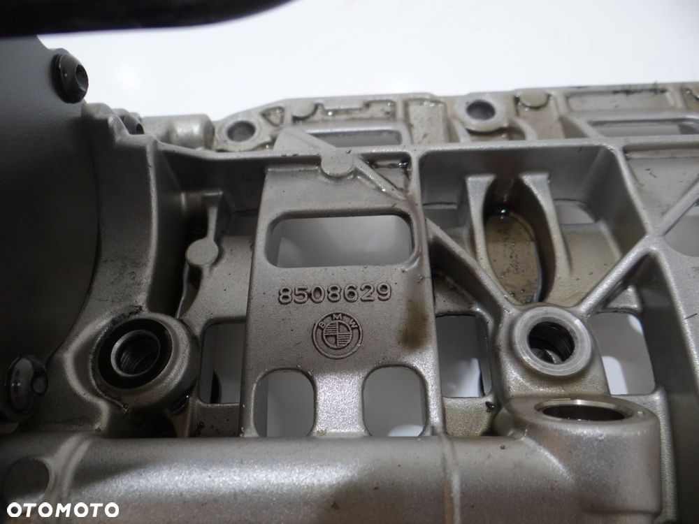 POMPA OLEJU BMW X1 E84 8508629 - 2