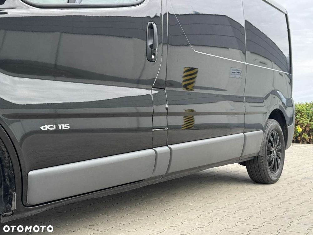 Renault Trafic - 12