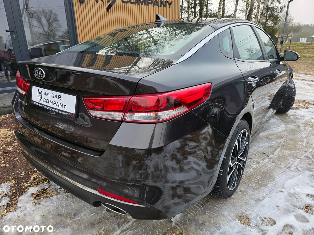 Kia Optima - 6