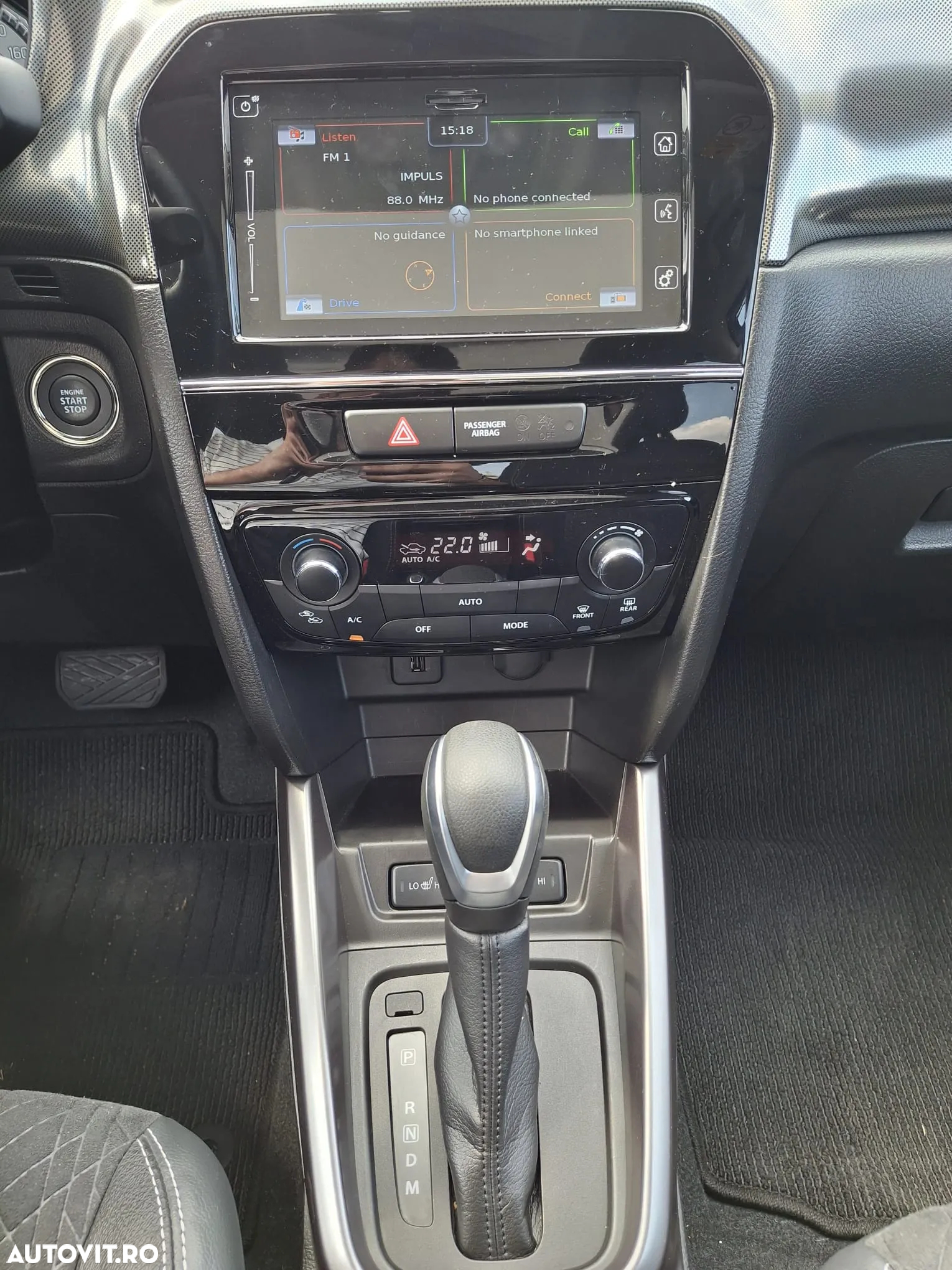 Suzuki Vitara 1.5 HEV Luxus - 22