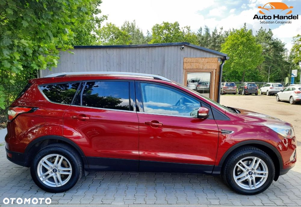 Ford Kuga 1.5 EcoBoost 2x4 Titanium - 11