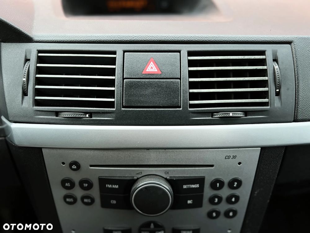 Opel Meriva - 24