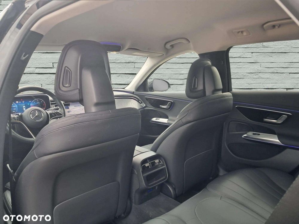 Mercedes-Benz Klasa E 220 d mHEV 4-Matic Avantgarde 9G-Tronic - 12