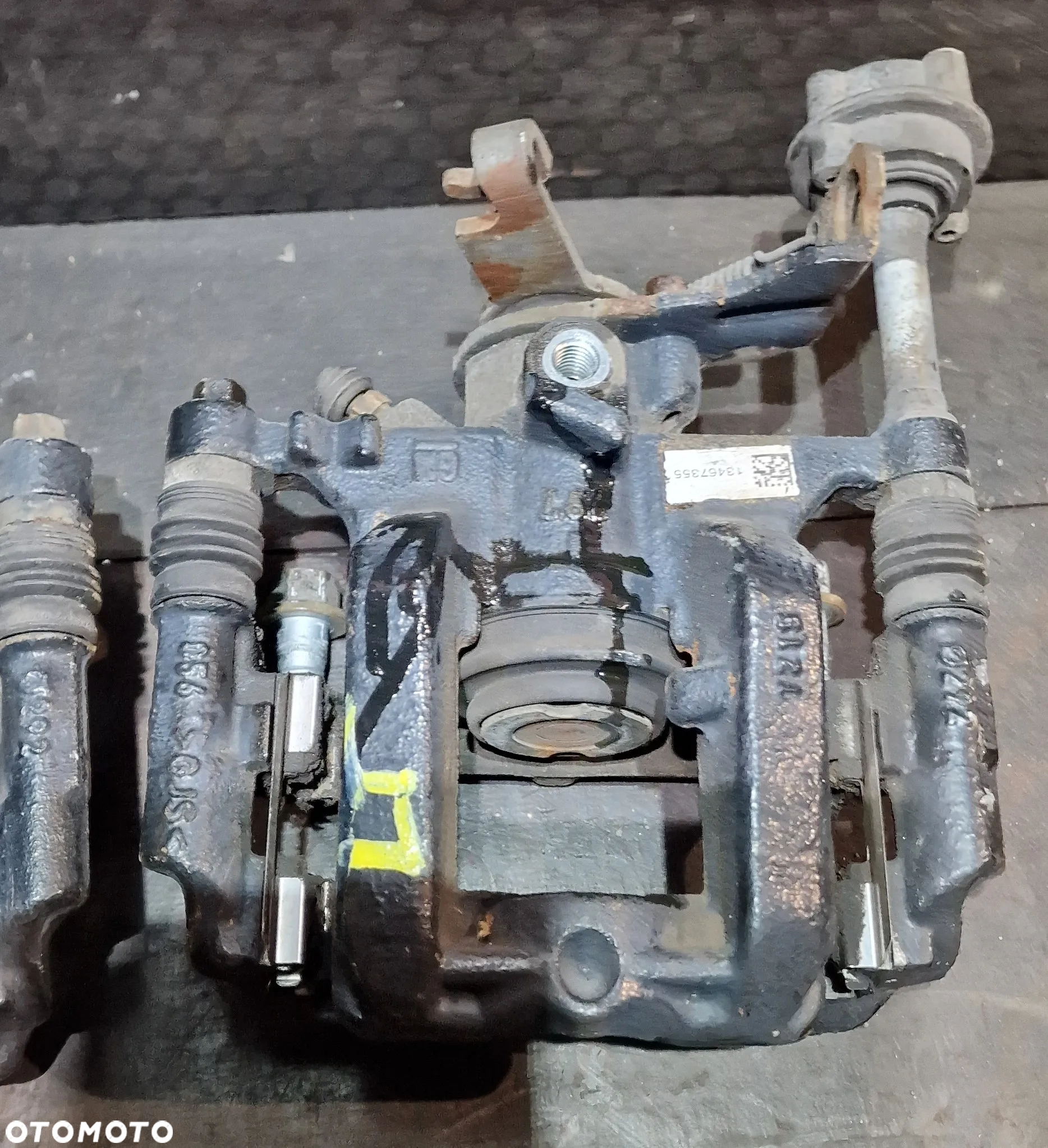 ZACISK HAMULCOWY TYŁ PRAWY LEWY 13467355 13467356 OPEL ASTRA IV J GTC OPC 1.6 T - 7