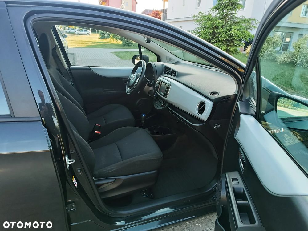 Toyota Yaris - 15