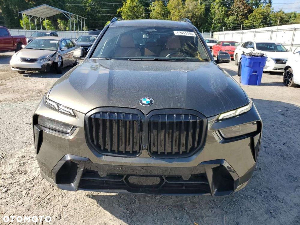 BMW X7 - 6