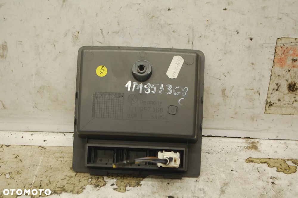 PÓŁKA SCHOWEK KONSOLI 1T1857368D VW TOURAN CADDY 1T1857368 1T1857368C - 2