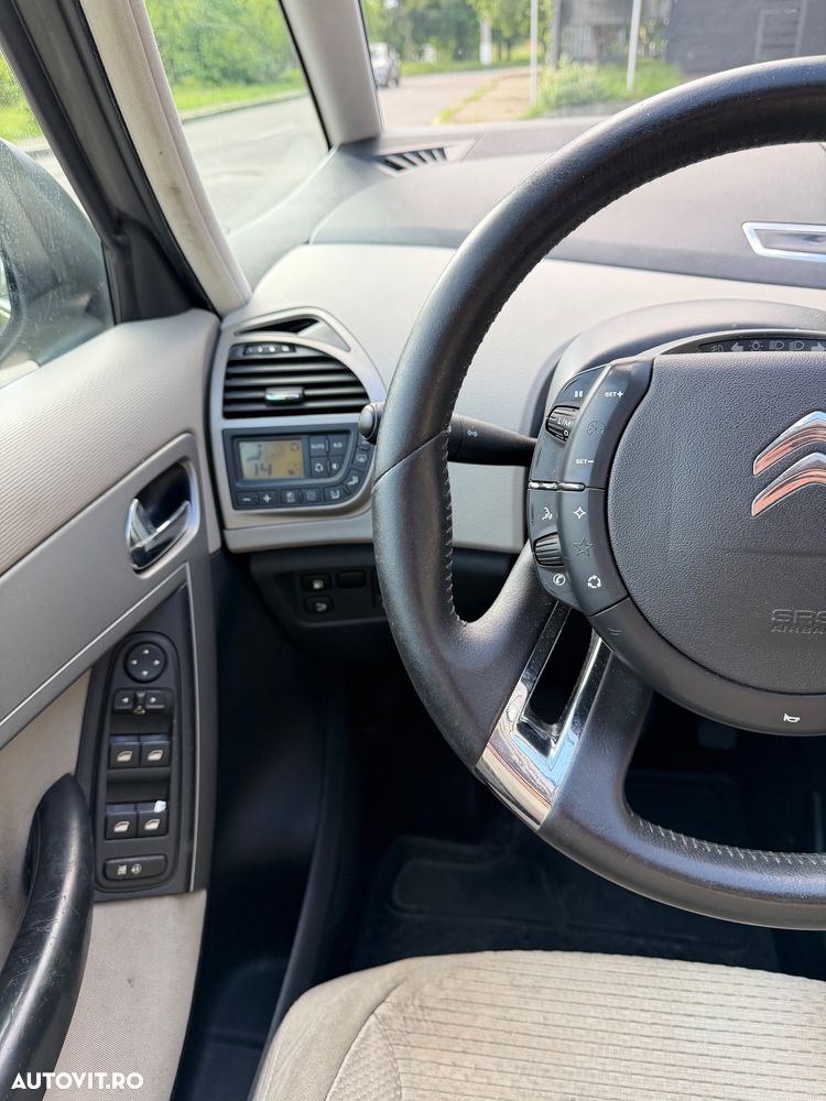 Citroën C4 Grand Picasso - 9
