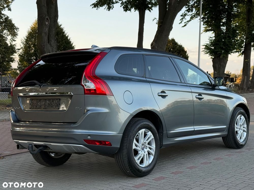 Volvo XC 60 D3 Momentum - 6