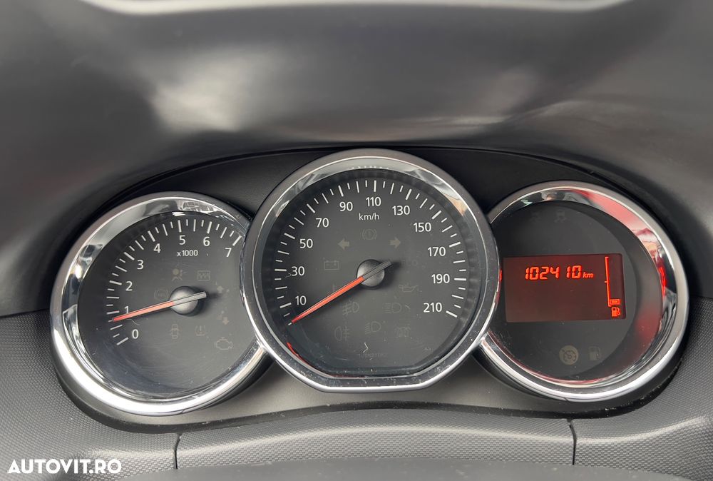 Dacia Duster 1.2 TCe 4x2 Laureate - 27