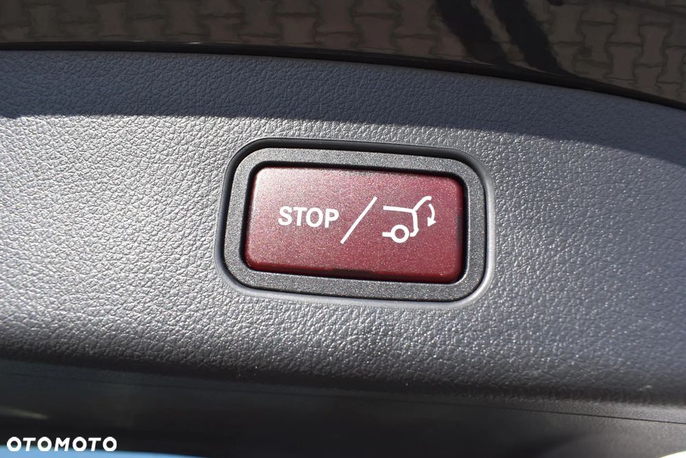 Mercedes-Benz GLC 300 de PHEV 4-Matic Avantgarde - 15