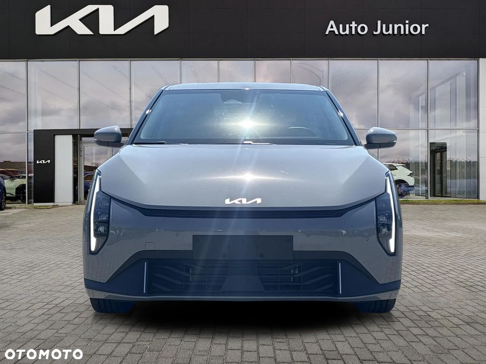 Kia EV4 81.4kWh Air - 8