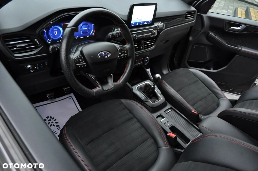 Ford Kuga 2.0 EcoBlue Hybrid TITANIUM - 33