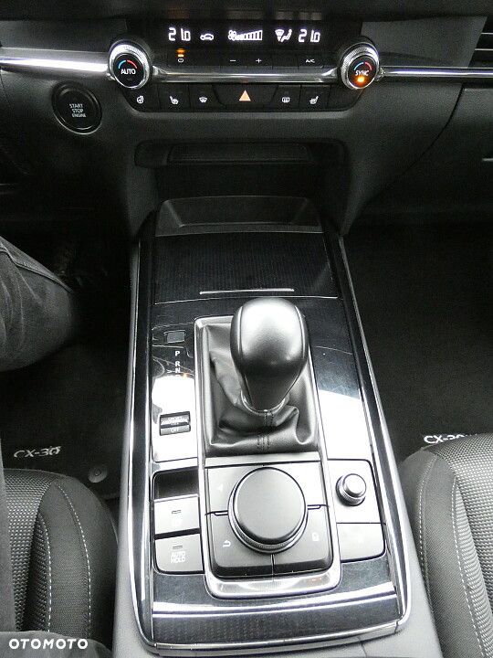Mazda CX-30 - 8