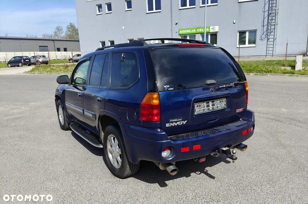 GMC Envoy - 8