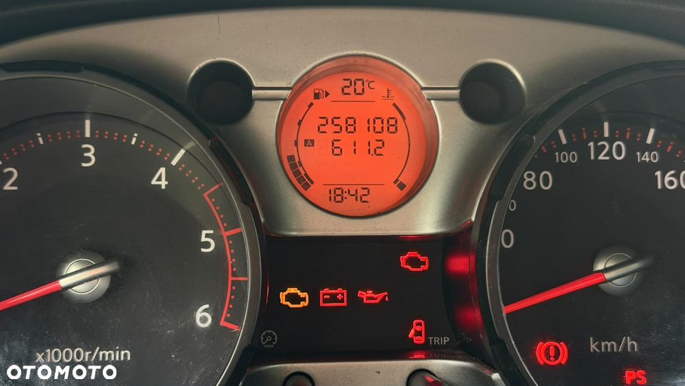 Nissan Qashqai - 12