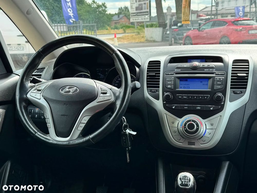 Hyundai ix20 - 16