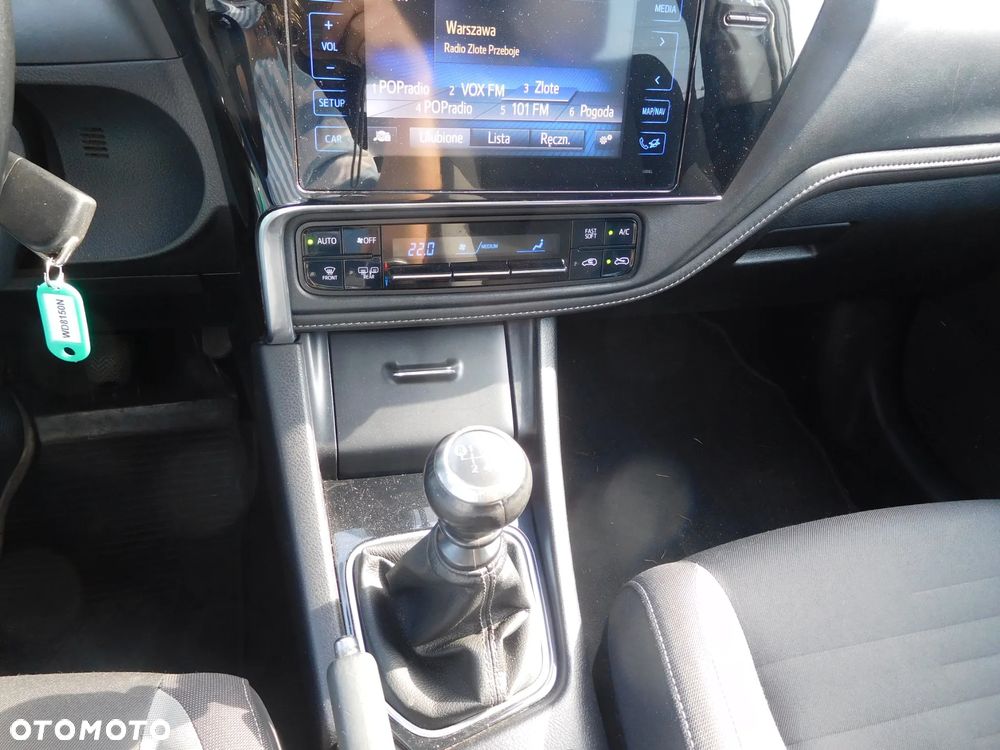 Toyota Auris 1.6 D-4D Premium - 10