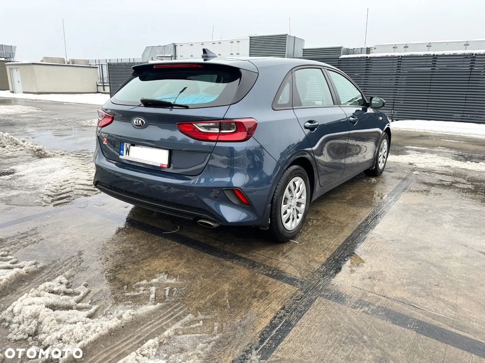 Kia Ceed - 8