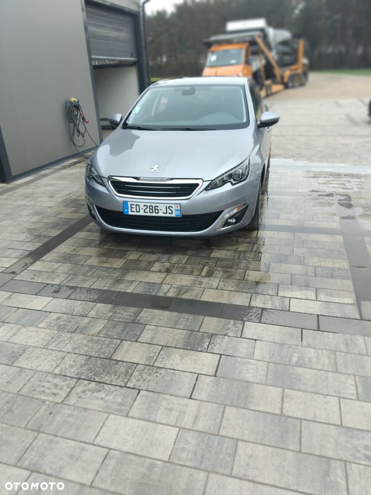 Peugeot 308 PureTech 130 Stop & Start Allure - 2