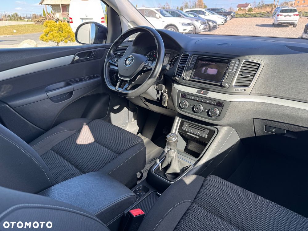 Volkswagen Sharan - 13