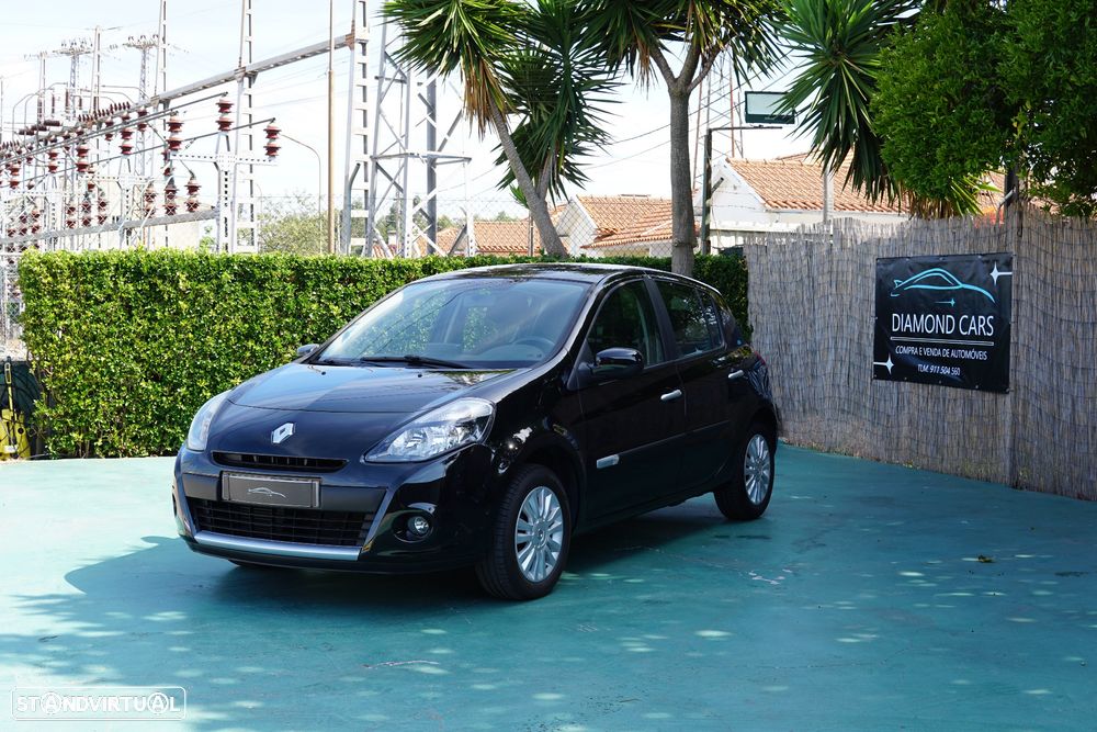 Renault Clio 1.5 dCi Dynamique S - 2