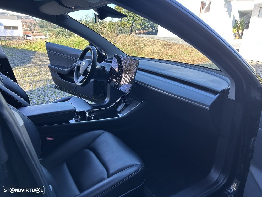 Tesla Model 3 Performance Dual Motor AWD - 18