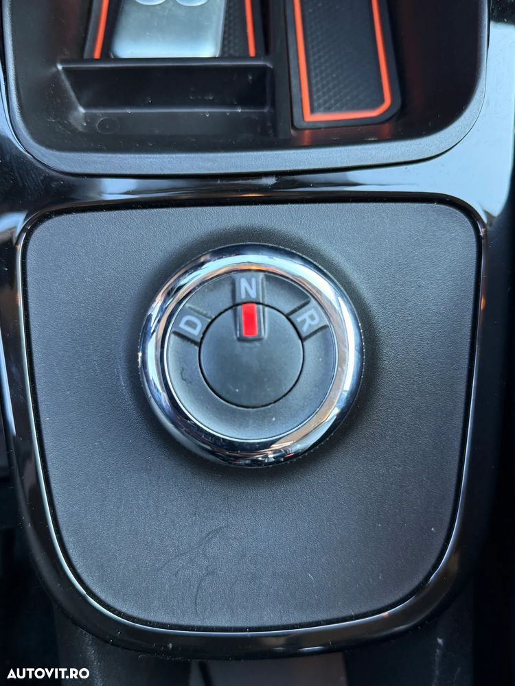 Dacia Spring Comfort Plus - 18