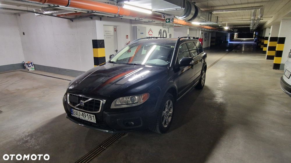 Volvo XC 70 D5 AWD Summum - 1