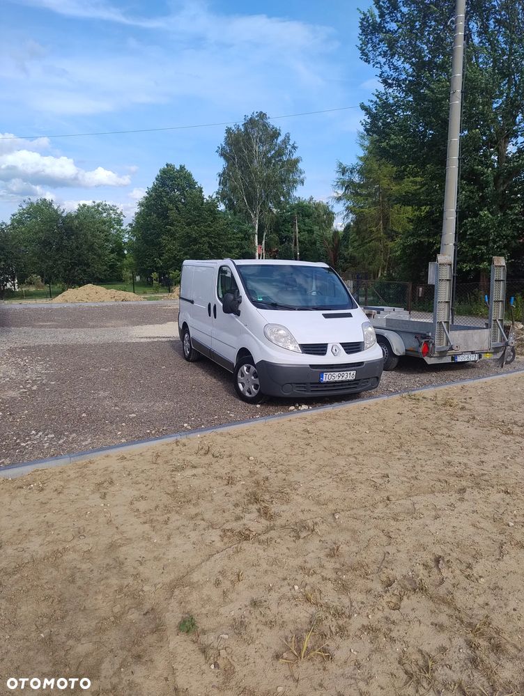 Renault trafic - 1
