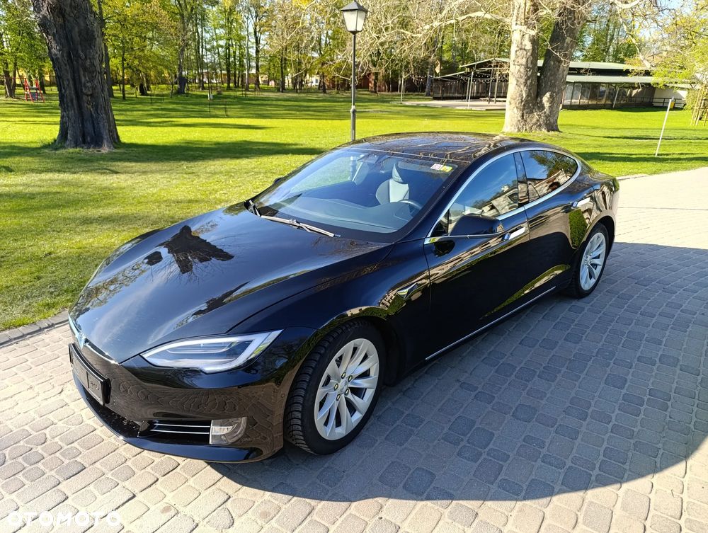 Tesla Model S Long Range Plus - 22