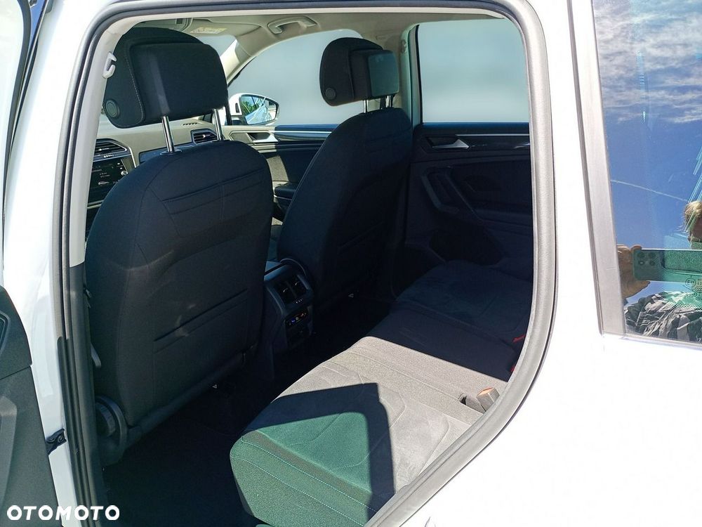 Volkswagen Tiguan 1.5 TSI EVO Elegance DSG - 24