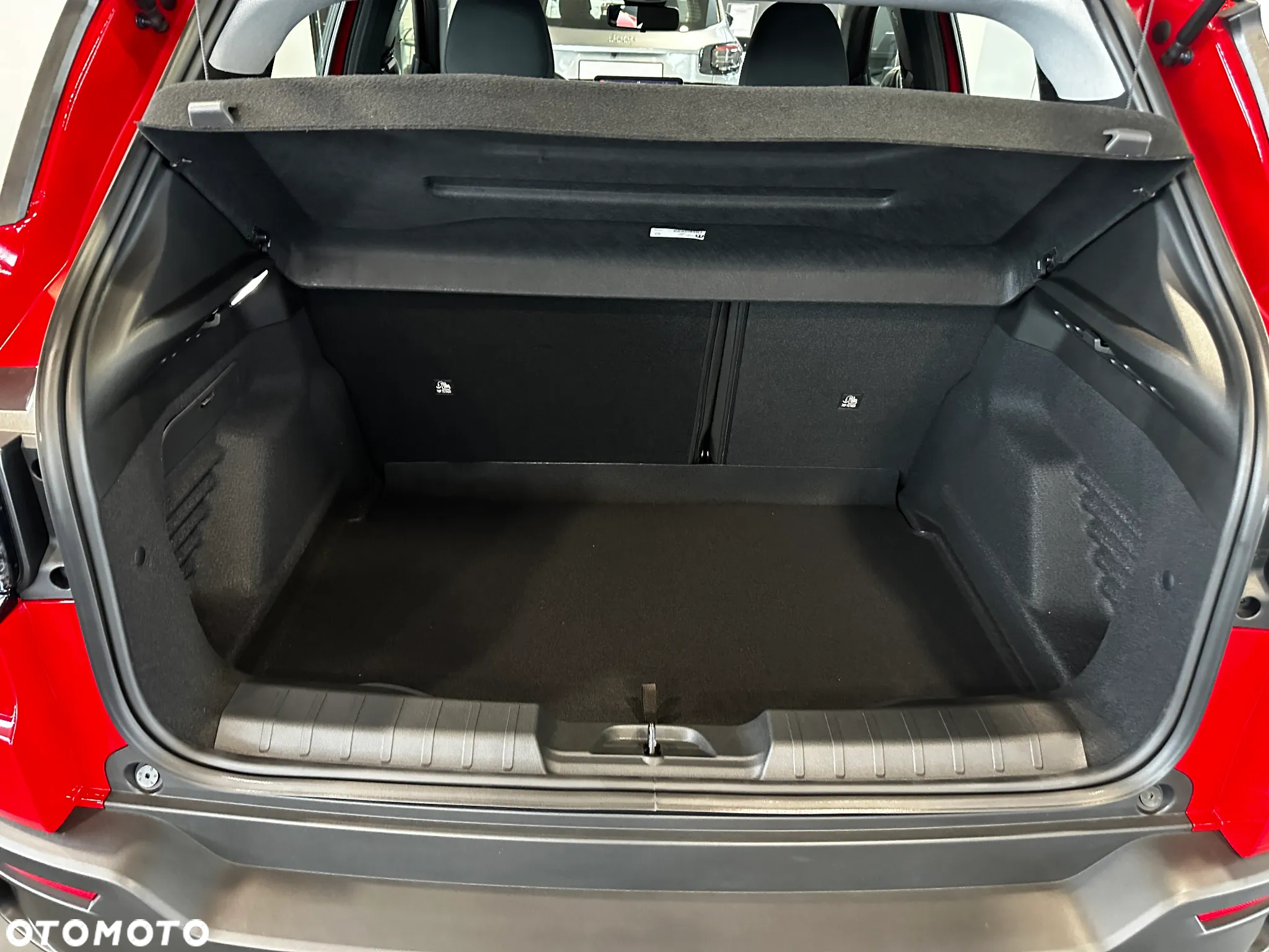 Jeep Avenger 1.2 GSE T3 Longitude FWD - 6
