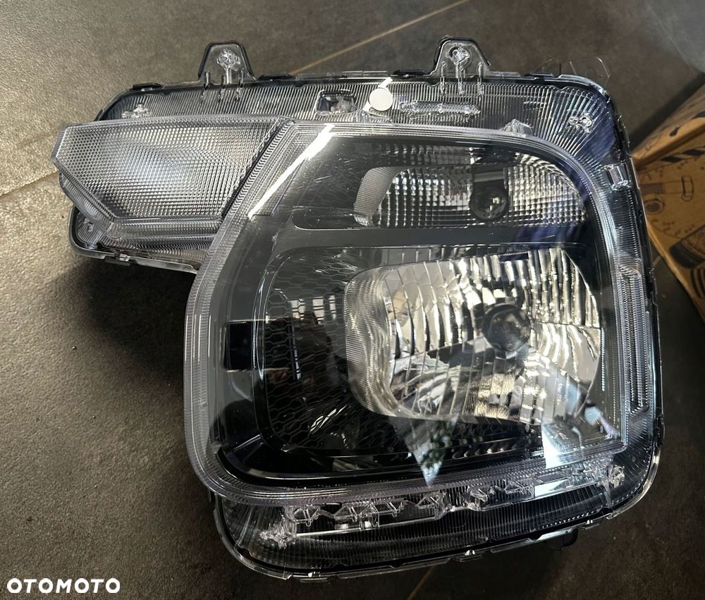 hyundai staria 2021 lampa lewa 92101-cg000 - 4
