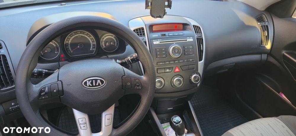 Kia Ceed 1.6 Crdi S Euro2012 - 2