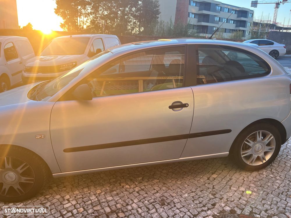 SEAT Ibiza 1.2 12V Fresc - 2