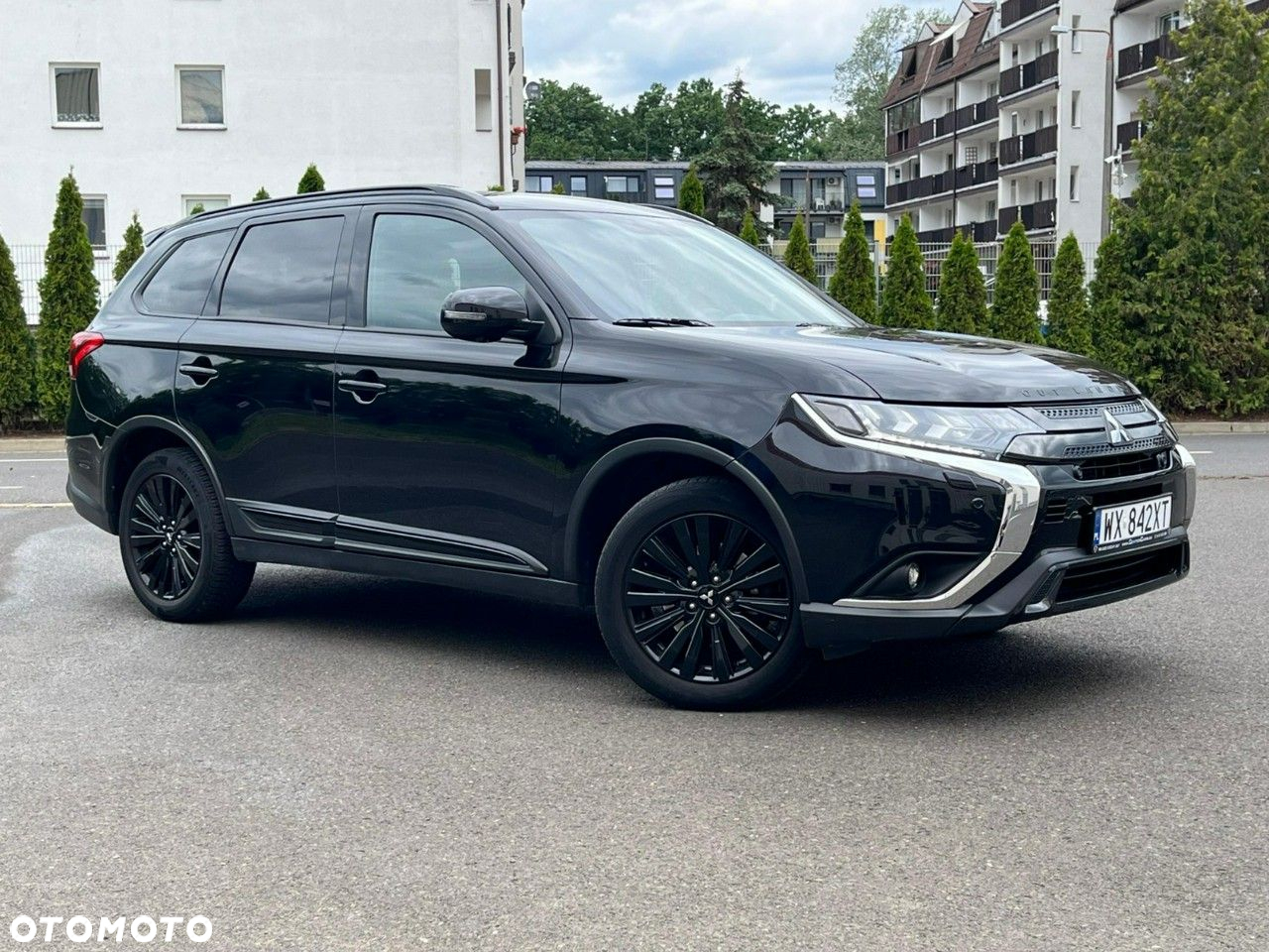 Mitsubishi Outlander 2.0 4WD CVT Diamant+ - 2