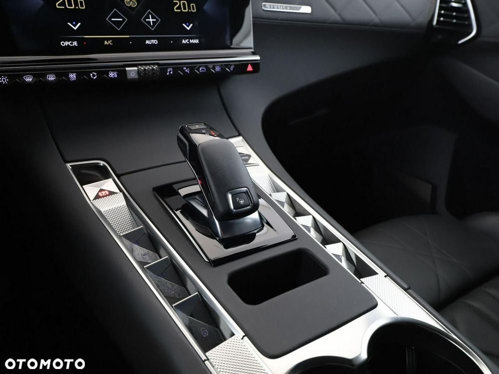 DS Automobiles DS 7 Crossback - 29