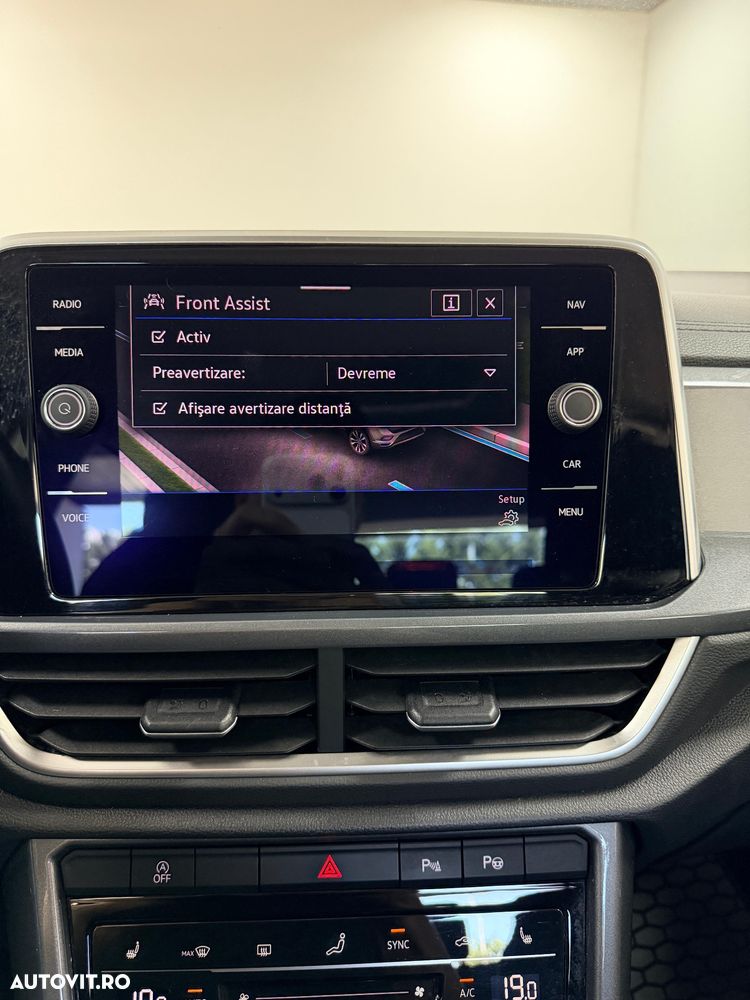 Volkswagen T-Roc 1.5 TSI DSG Style - 13