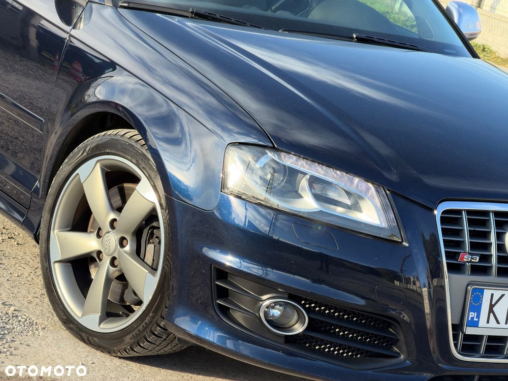 Audi S3 S tronic - 16