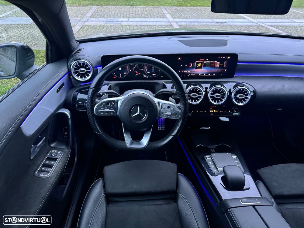 Mercedes-Benz A 250 e AMG Line - 6