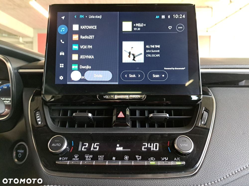 Toyota Corolla 1.8 Hybrid Comfort - 22