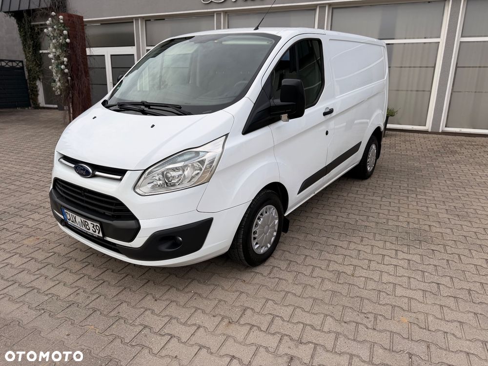 Ford Custom - 4